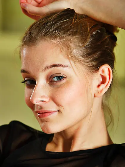 Enjoy the nice natural tits and hot fresh looking pussy of prett