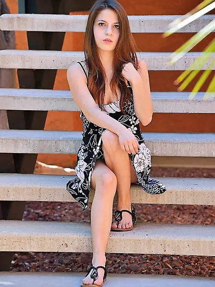 Naughty teen plays pussy