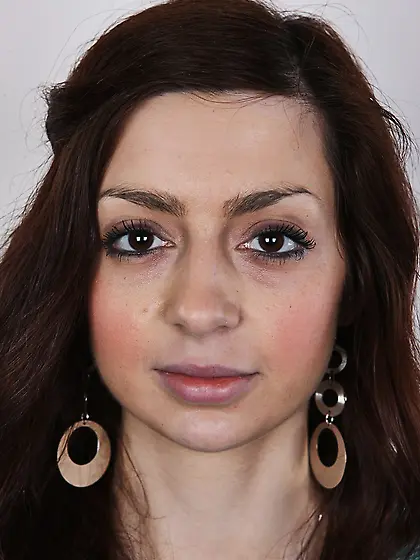 Pretty brunette sweet face