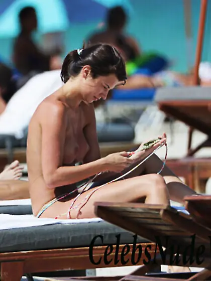 Destiny Sierra Topless pics