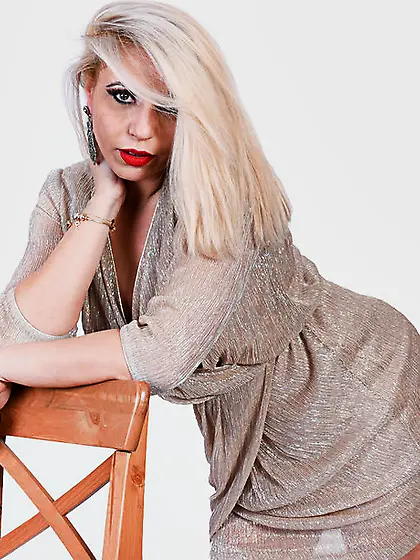 White milf blonde hair