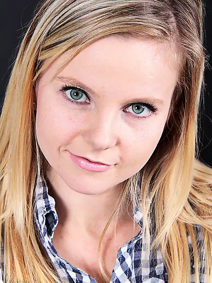 Sweet blonde teen tethered