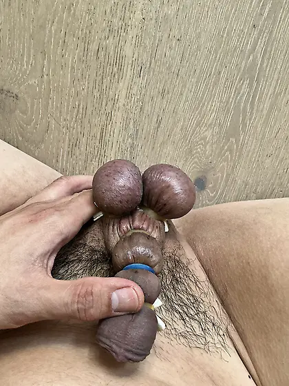 Faggot banding its already limp and numb cock