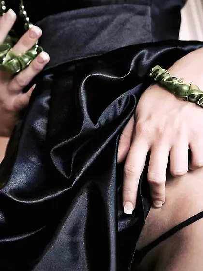 Flat chested auburn glamour lady Dani Jensen strips naked and gi