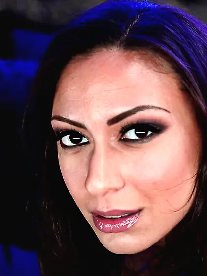 Lady gets ass shagged