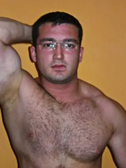 Brunette extremekinkyboy perform anal