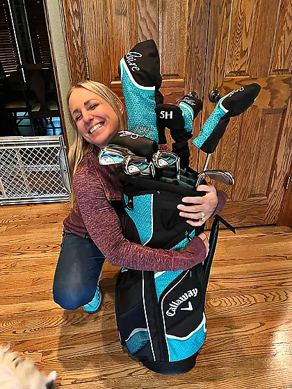 Rita shows it all for the boys and GGW