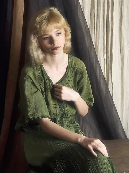 Jane A strips her seductive green dress in front of the camera a