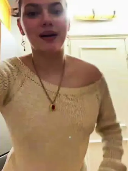 Dafne Keen mega collection