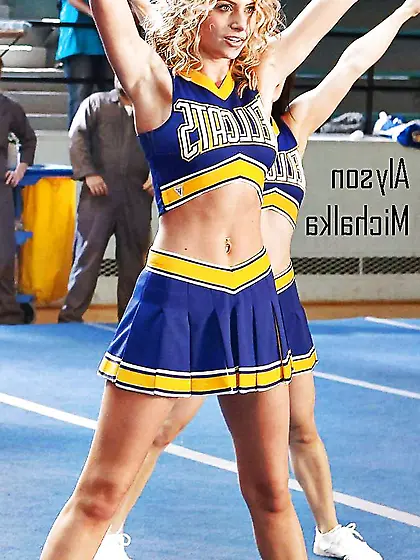 Jaw-Dropping Cheerleaders