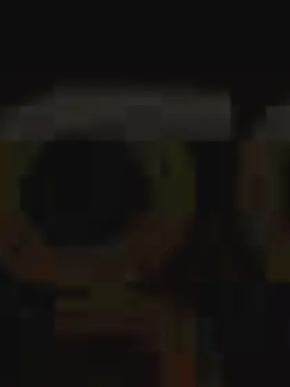 Chubby and skinny brunette tag-team sucking...