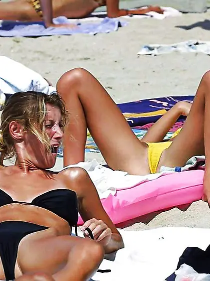 Piekne widoczki Cameltoe