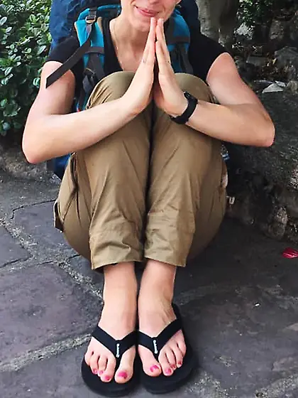 Voyeur Teen feet foot barefeet barefoot toes soles