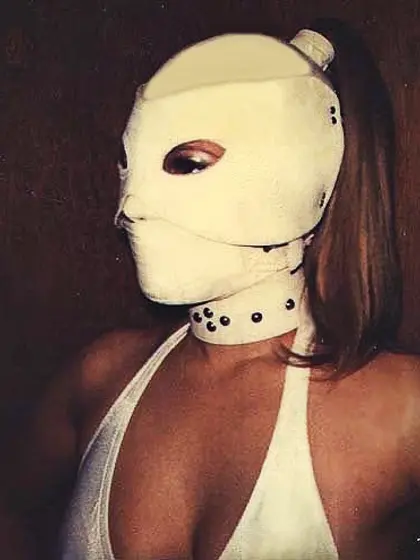 Hood Slave – MILF In A Mask