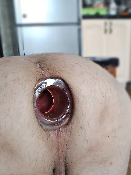 Butt plug in the ass