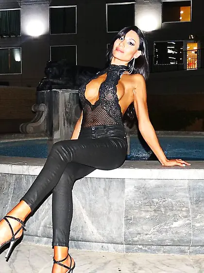 Big tit bisexual oil