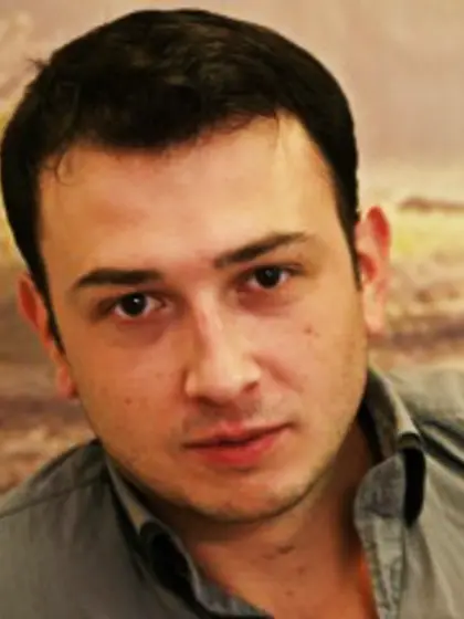 Brunette mitch perform close