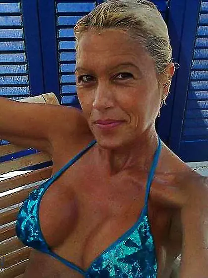 Uber-Cute mature with large orbs - NN