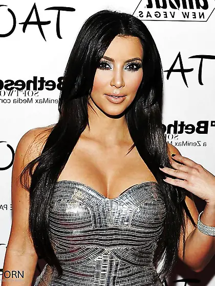 Kim Kardashian Bday Soiree at Tao Nightclub in Las Vega