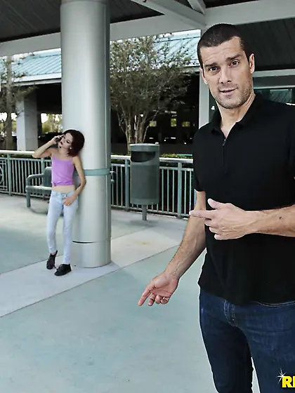 Ultimate pleasure for a leggy pornstar that loves big ones