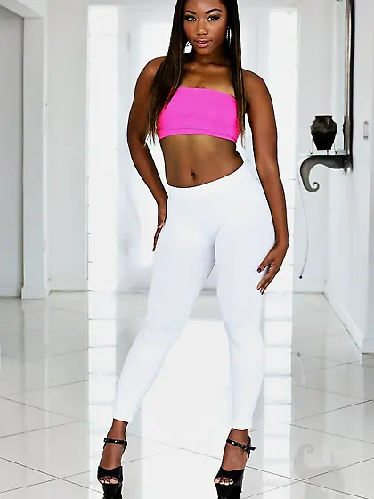 Ebony pretty yoga