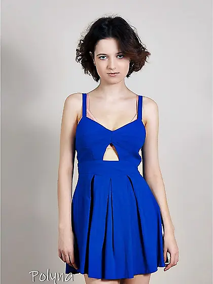 Polyna thin nerd teenager with perfect boobies casting