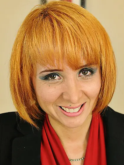 Nice and avid wet mouth of the licentious milf Sophia Mounds is