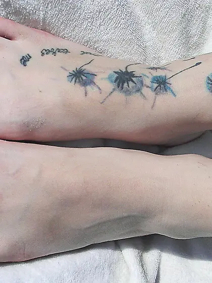 Feet i need to suck on