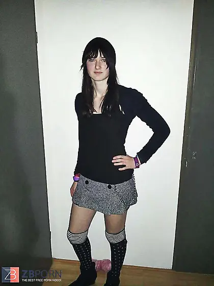 Ugly old Dutch mom and not her daughter