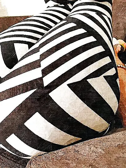 Huge Arse Dame Lubricated