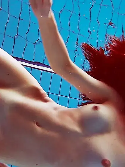 Martina Pt. 1 UnderWaterShow