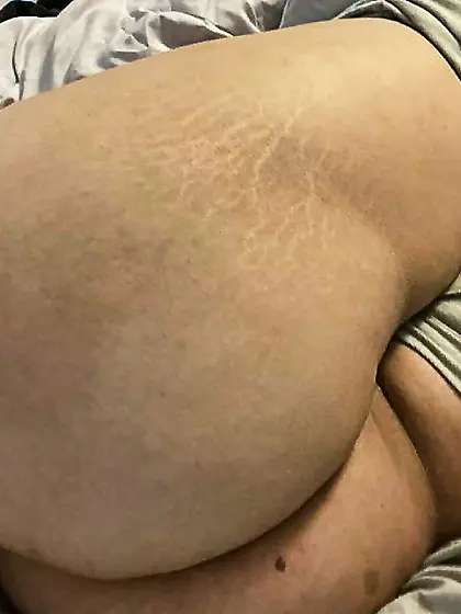 Skinny/chubby girlfriend. Share & cum on her pics!