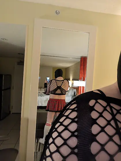 More fun in the hotel for a whore