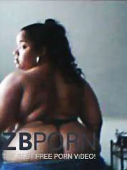 Fabulous dark-hued plumper with a hefty arse bum