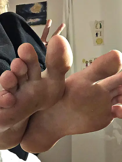 twink feet
