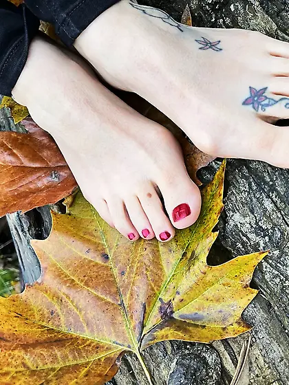 My feet in nature