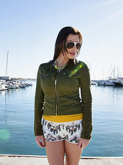 My boyfriend and I strolled down the beach and had the best sex