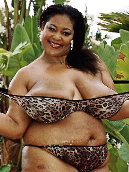 Fat ebony woman Sasha Brabuster with massive titties gets shagge