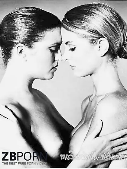 Tina Hobley, British actress