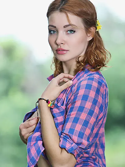 Big boobed redhead pink