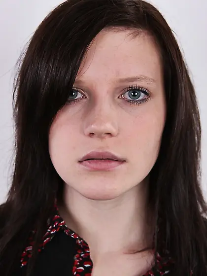 Young seductress sweet body