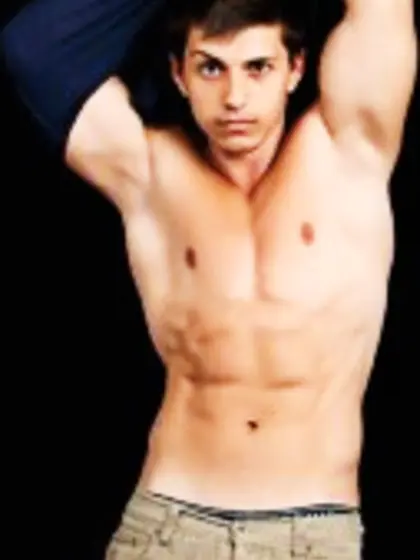 Brunette randyamor perform anal