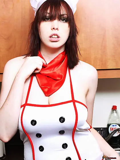 Kinky babe naughty chef