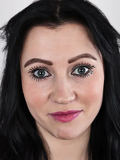 Shy super model casting