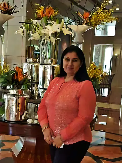 My chunky thiqq horny aunt... yay or nay ?