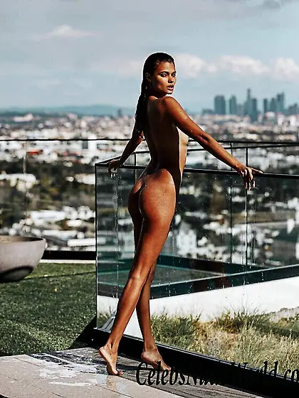 Daniela Braga Nude