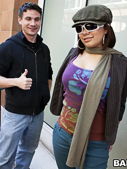 Nicole Kitt gives head and gets on top of her hung partner