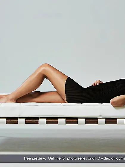 Steaming hot babe teases