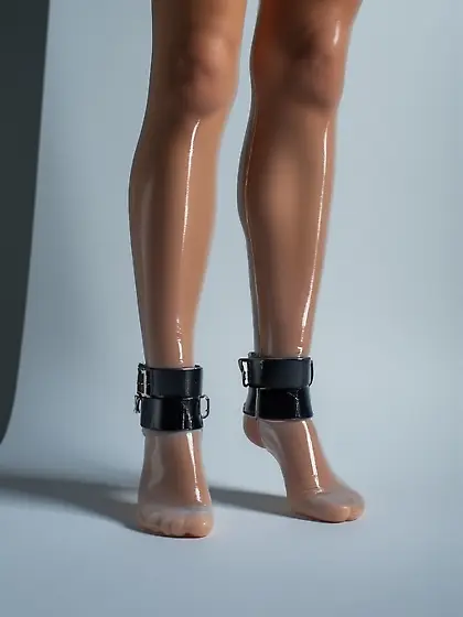 Shiny Vinyl Makes Bastinado Worse