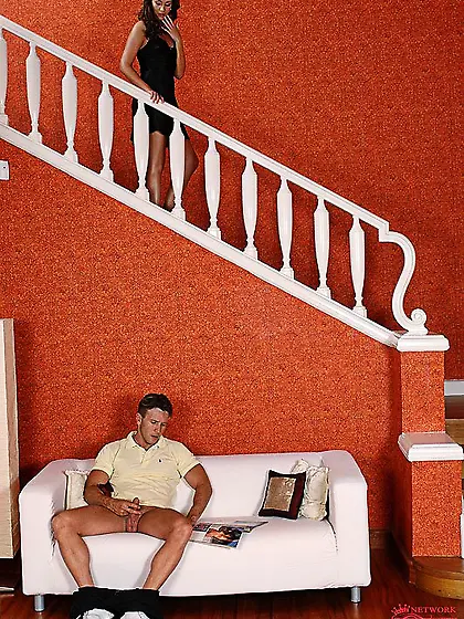 Talya Nubiles gives a close-up view of her shaved puffy pussy af